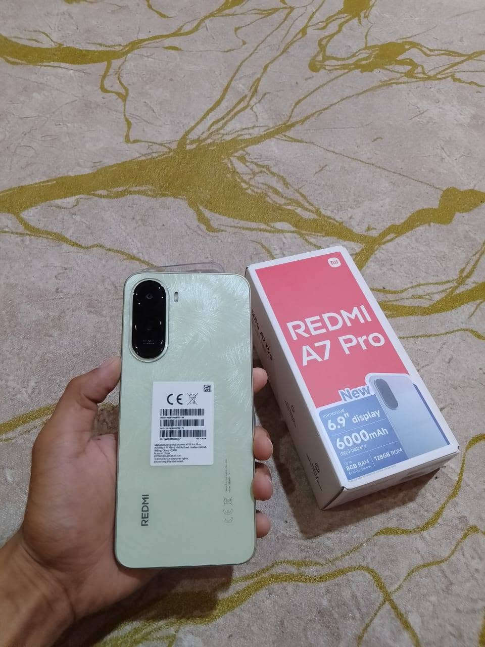 السلام عليكم .

ريدمي A7 pro جديد بكارتونه ذاكره 128 وبطاريه 6000 يعني انسه شي اسمه شحن يبقه 3 ايام جهاز يخبل من كلشي زلغ مابيه كامرتين اماميه وخلفيه .
جهاز مواصفاته تخبل وحديث وقوي بكل الالعاب والبرامج للبيع فقط رقمي *********** البصرة, العراق
