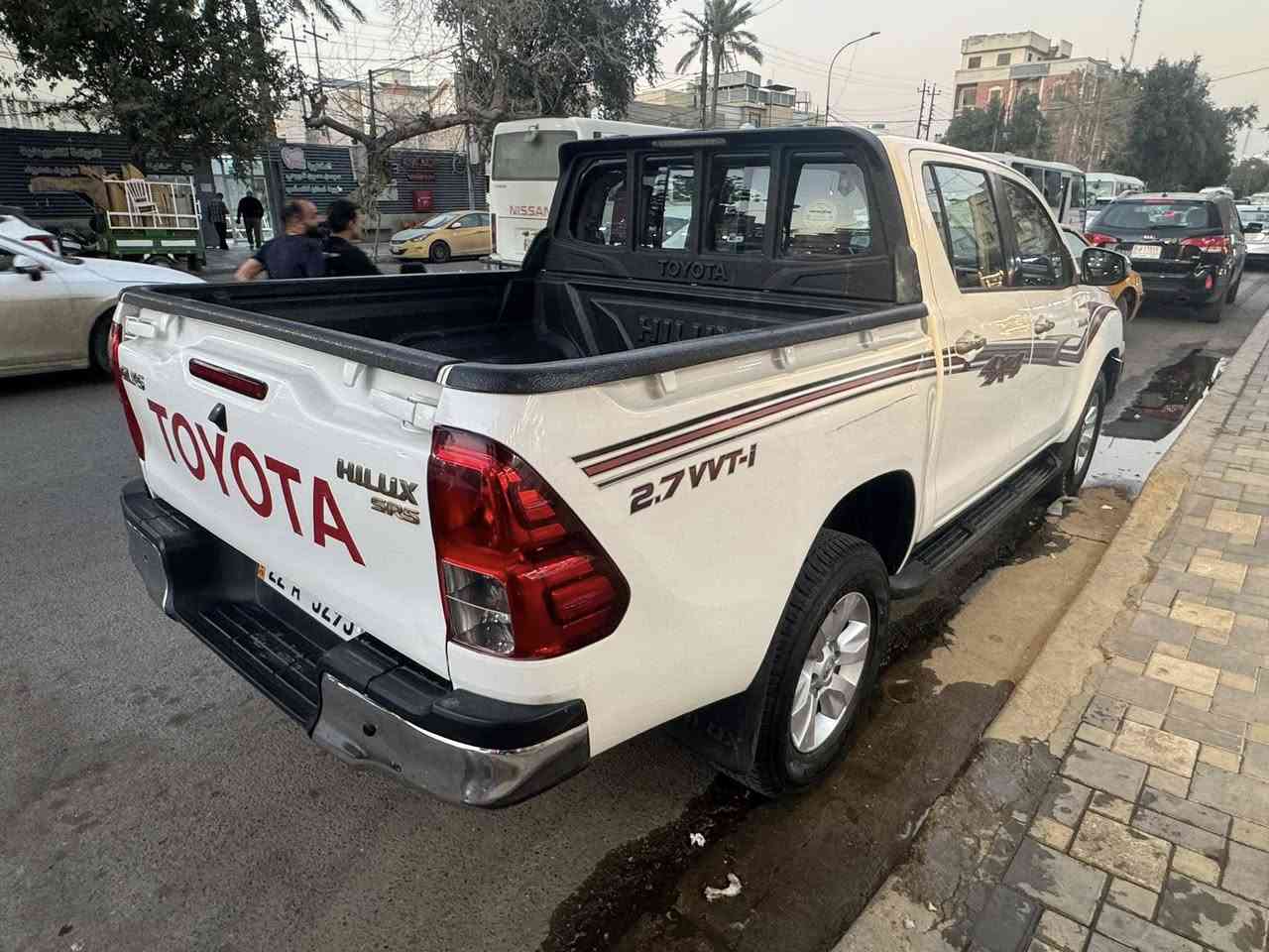 هايلكس فور ويل موديل ٢٠٢٠ كفالة من الصبغ تحويل وهزة جديد مكان السيارة بغداد سعر ٢٨٥ $وبيهة مجال قليل 
***********
