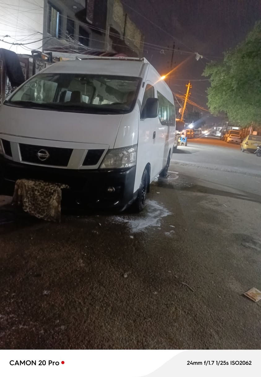 السلام عليكم نيسان 2016 تحويل مباشر مصفرة كير ومكينة واكسل خير من الله حدادية نضيفة  تخم تاير جديد بطنهة نضيف تفاصيل الكشر موضحة بلفيديو  السيارة مسكرة كاملة
السعر 160وبيهة مجال رقم الهاتف ***********
