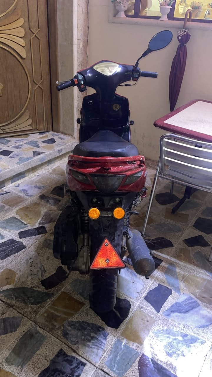 ماطور للبيع صيني كهربائيات شغاله كيج 120 يشتغل بس هندر وينرادله دشلي للسلف ودسكات فقط ويرجع كلشي مابي 
عنوان موصل-حمدانيه
السعر 300
للاستفسار على الرقم الاتي:***********
