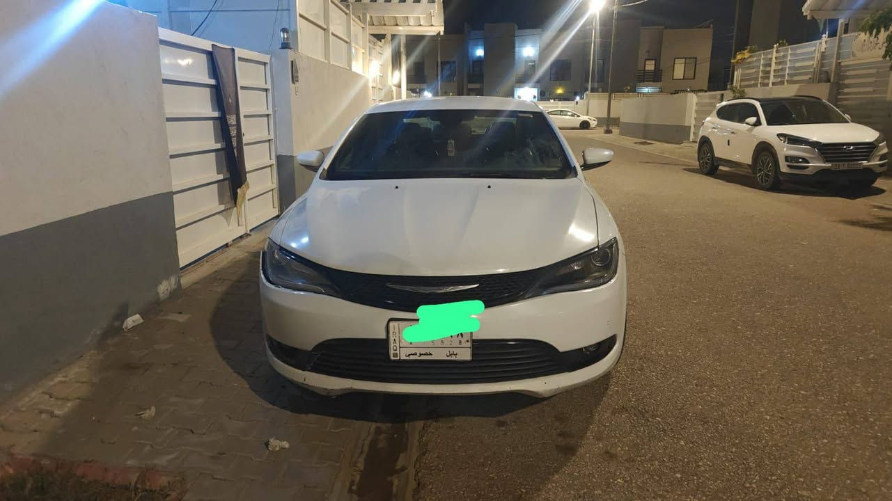 سلام عليكم سياره 
سي200
مديل 2015
موصفات s
كير مكينه كفاله 
حداديه امامي وخلفيه جديده 
شاشه الجبيره شفتات ستيرن 
سايد بريك بصمه كير 9 نمر
كشنات كهرباء وخزن 
حادثه  وبنيد وجاملغ مسكوب كارت
سعر 110 وبي مجال رقم هاتف*********** النجف, العراق
