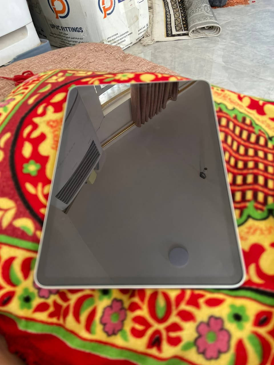 ايباد 11.       M1ويه بس كيبل السعر 600وبيه مجال


**إذا كنت صاحب هذا الإعلان وتريد حذفه لأي سبب، رجاءا أرسل رسالة إلى الدعم الفني**
