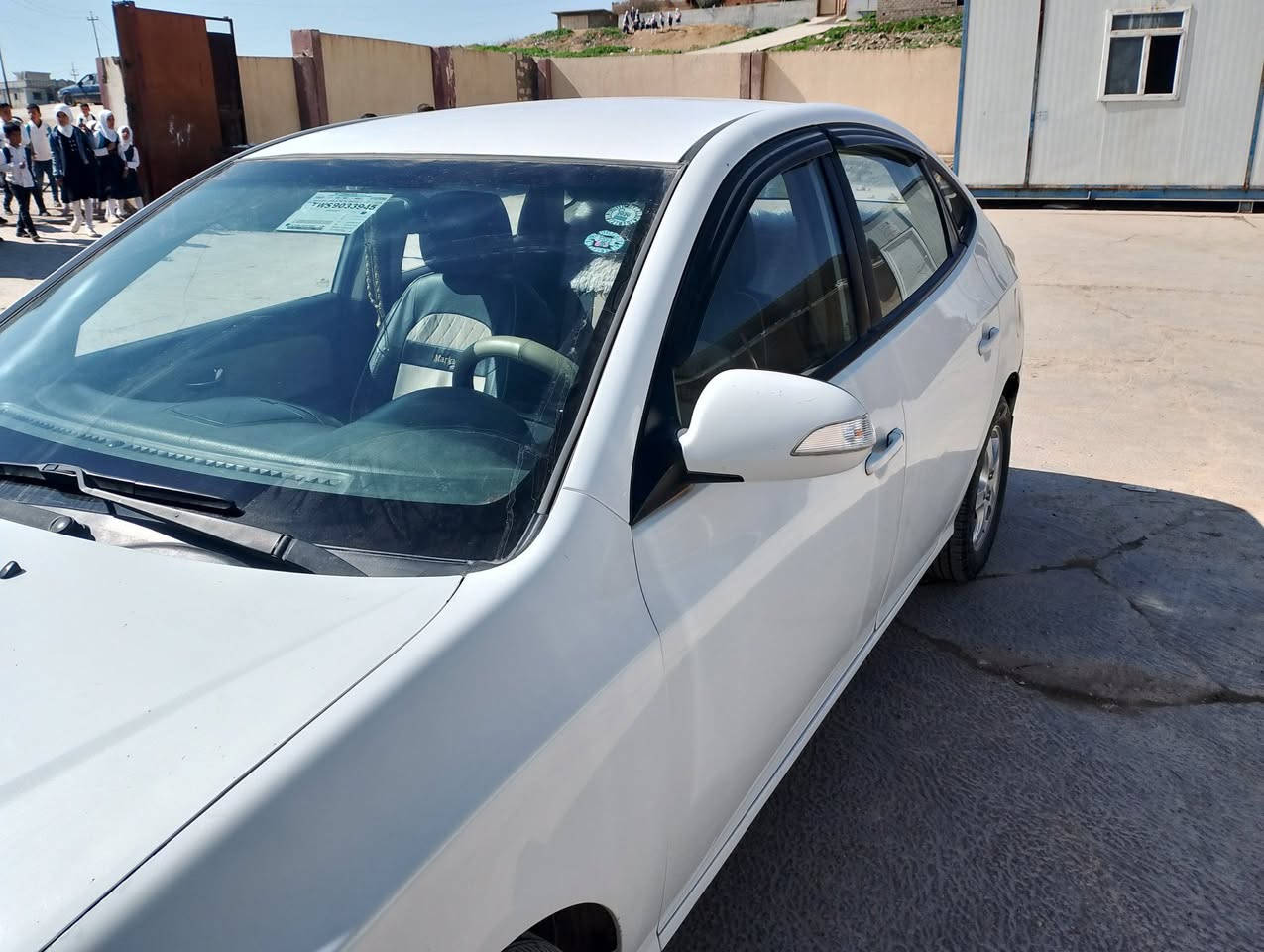 #للبيع 
النترا 2010 
كير ومحرك شرط 
بيها قتعتين صبغ 
سيارة جاهزة ما تريد اي شيء
طخم تواير جديد 
الانظافة فول 
تبريد ثلج 
رقم اربيل السنوية ساقطة صارلها كم شهر 
رقم الهاتف ***********
