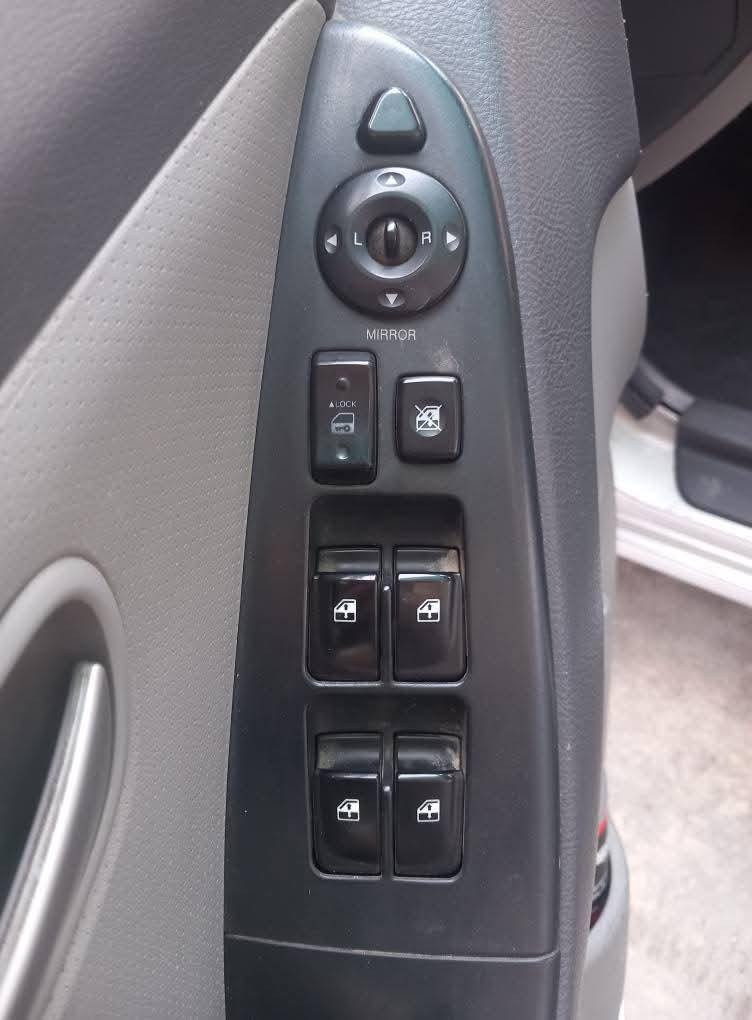 السلام عليكم النترا افانتي 2009 نضيفه جاهزه من كلشي ارقام وسنويه دولي جاهزه فول  واحد عله واحد اتصل وبخدمتك ***********
