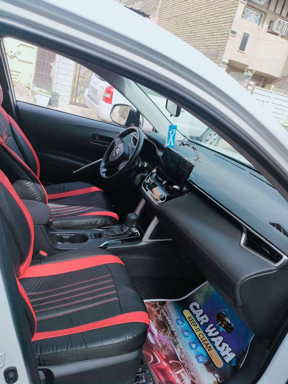 كورلا كروس موديل ٢٥
ماشية ١٣٢٧ كيلو متر قابل للزيادة
 السيارة مطلوبة قسط ع المصرف الصناعي البايع يكمل أقساطها 
وكالة عامة 
سيارة كلين وواضح من عداد السرعة ما بيها شخط
 السعر المطلوب ٢٨ مليون وبيها مجال بسيط حق الجية
 

0770 294 5779
غير متواجد ع الفيس
