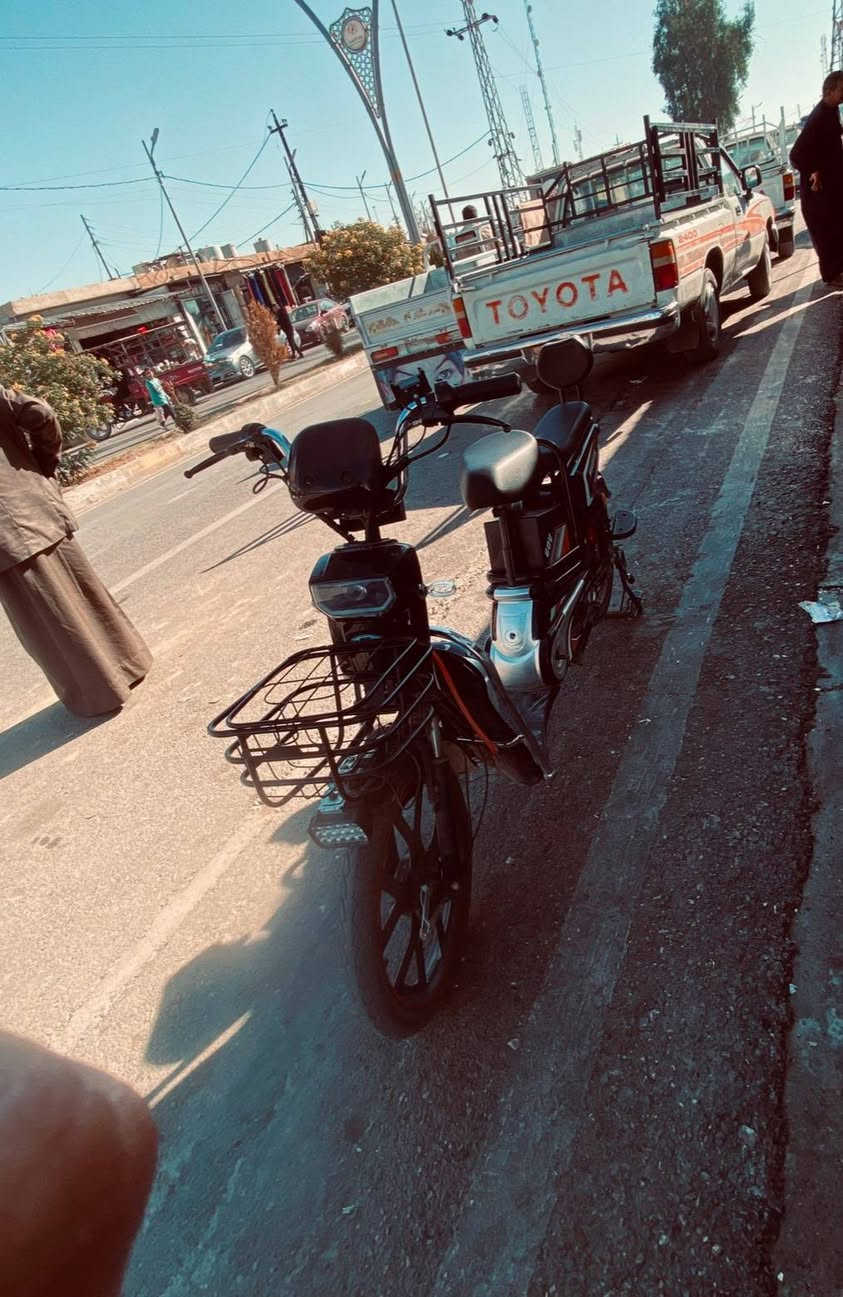 السلام عليكم اخوان دراجه شحن للبيع 5 بطاريات مكفوله من ناحيت النضافه والبطاريات الدراجه نضيفه لوك بشرط ابيعه ومبينه كدام العين مكاني كركوك رقمي *********** موجود خاص و عرقم بيع مستعجل السعر 300 الف وبيها مجال للطيبين دراجه لوك وبشرط كلشي بلادي حته الشاحنه مالت البطاريه بلادي وضعية شركه
