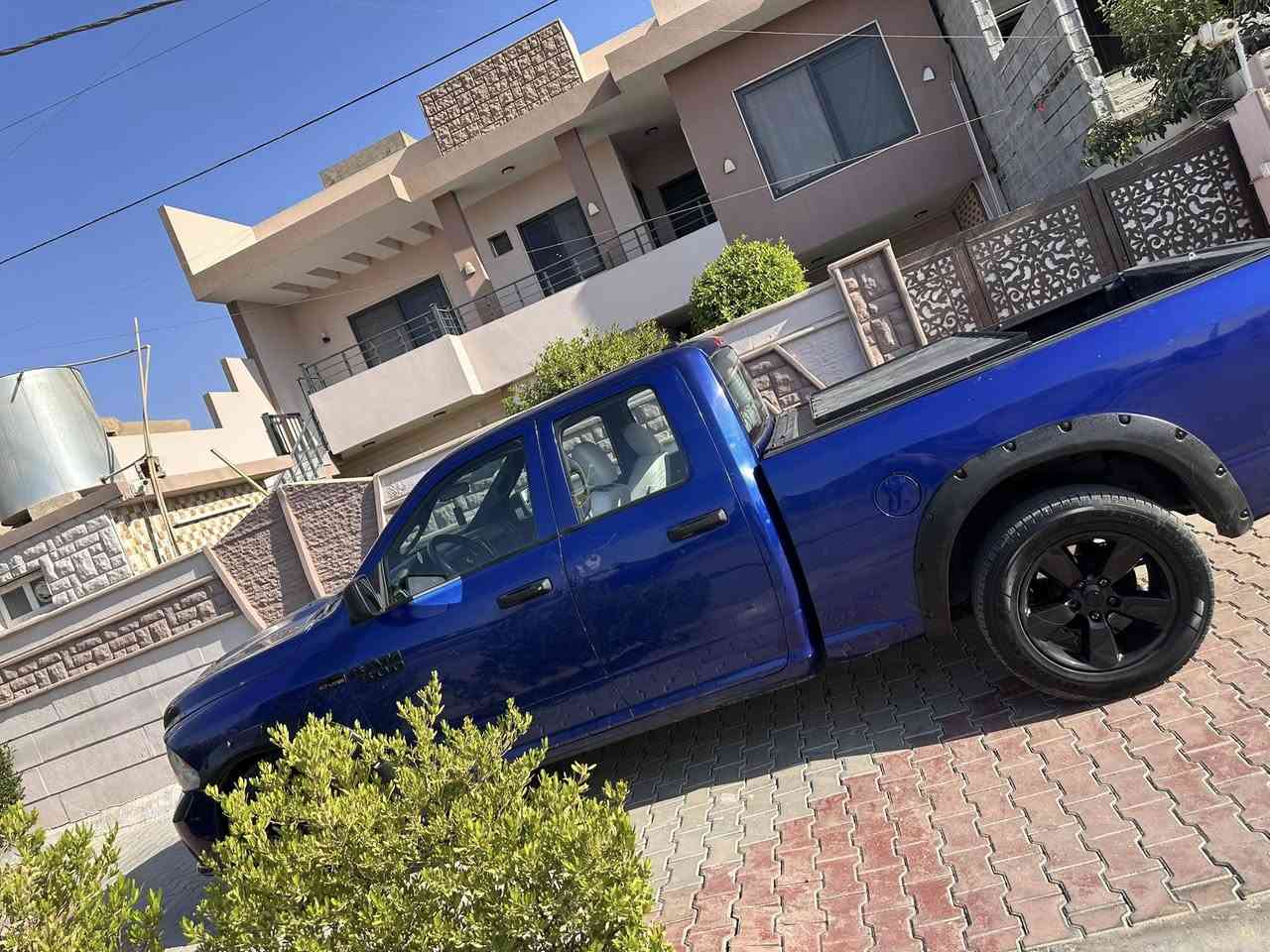 بيع مستعجل رام كلاسك 2017 باب قصير بدي طويل السياره جاهزه من كلشي السعر 145 المكان كركوك ***********
