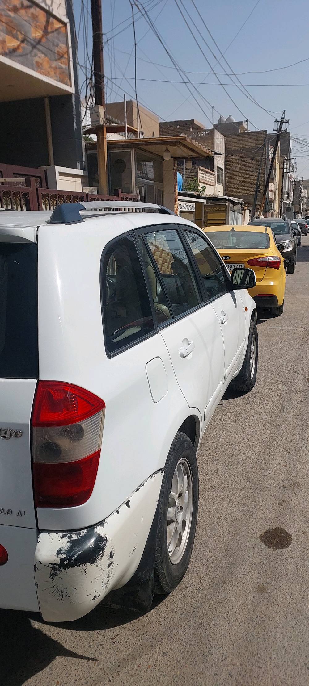 السلام عليكم..  تيكو 2012 گير ميكانيكي..  
السياره كلش حلوة گير ومكينه خير  من الله.. استعمال بيت ماشه 120
بيها قطعتين صبغ فقط... 
بيها نواقص خفيفه
رقم بغداد دولي بأسمي اني صاحبها 
مكاني بغداد رايدها ب51 وبيها مجال بسيط 
واتس اب ***********