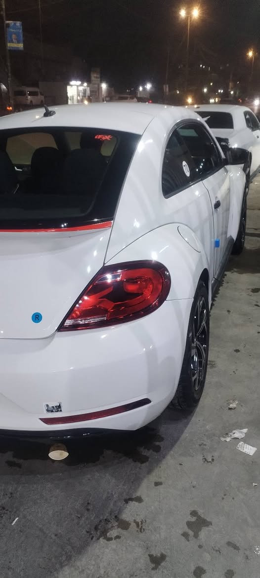 السلام عليكم
بيتل ٢٠١٨ لون ابيض مكينة ٢٠٠٠ تيربو حادث موضح بالصورة  سيارة حلوة وسريعة نصبتها حلوه كير مكينة تبريد مكفول وخير من الله صدر جديد سعرها ب ١١٠ بيها مجال وتسوه اكثر بس مستعجل ع بيعتها بسبب ضروف
***********
