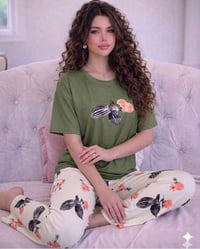 تراك نسائي • نقشات وألوان • ٥٥-٩٠ كج