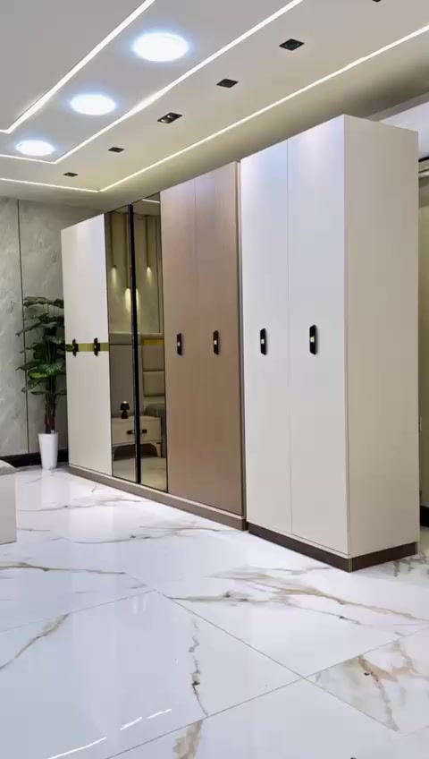 *موديل           ڤينوس            المودرن*.          
*10 قطع             كنتور ملحق    340🎁*سعر مليون450 الف موجود توصيل كافه المحافظات نقل وشد حجز على الخاص موجود جميع موديلات
❇️ قياسات ضخمه 
❇️ ميز تواليت عملاق
❇️ اللون الجديد المتميز 
❇️ السرير والشازلونه مخزن
⭕️ زجاج ذهبي مطلي   و   *مطّرش*
🆘 *تطعيم خشبي*           ✨✨✨
❇️ المصنع الأصلي 
❇️ برغي حديد


**إذا كنت صاحب هذا الإعلان وتريد حذفه لأي سبب، رجاءا أرسل رسالة إلى الدعم الفني**