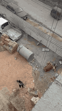 ونش بنزين • تصعيد مواد البناء