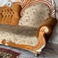 كنب مستعمل • أغراض منزلية • حالة جيدة