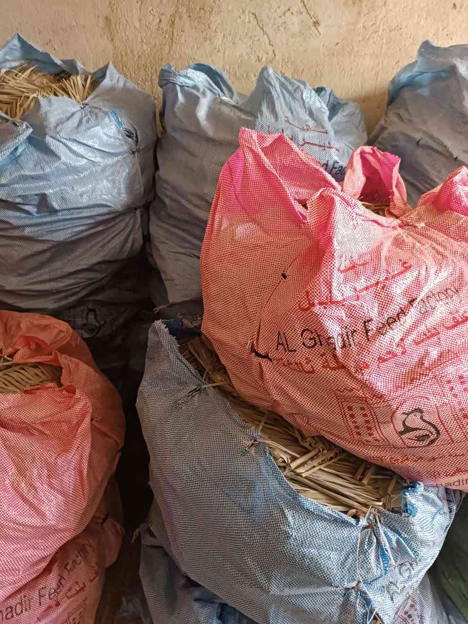 يوجد مكانيس سعف جمله للبيع والتوصيل مجاني ***********
