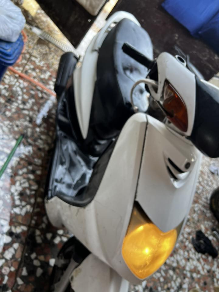 سلام عليكم سكنس البيع محرك حلو ***********
