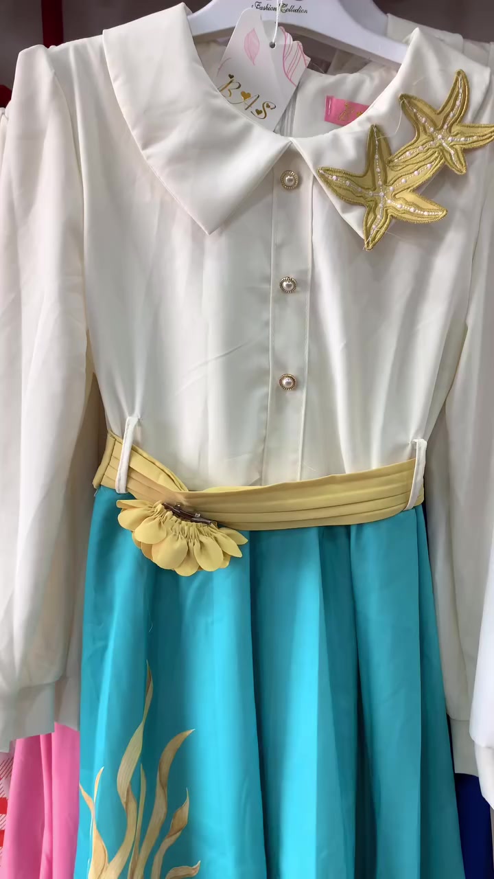 ‼️وجبة ثانية 👗فستان الـعيد 🌙🎉🎊 .. أناقة وشياكه .. يلبس من عمر 7 سنوات الى 15 سنه.☑️ 

🚕توجد خدمة توصيل.

📍مجمع الريان .. طريق سنجار / عنانه .. قريب على ملعب سنجار.🏟️

#مجمع_الريان_سنجار
#اكسبلور
‏#explore
‏#fashion
#العراق


**إذا كنت صاحب هذا الإعلان وتريد حذفه لأي سبب، رجاءا أرسل رسالة إلى الدعم الفني**