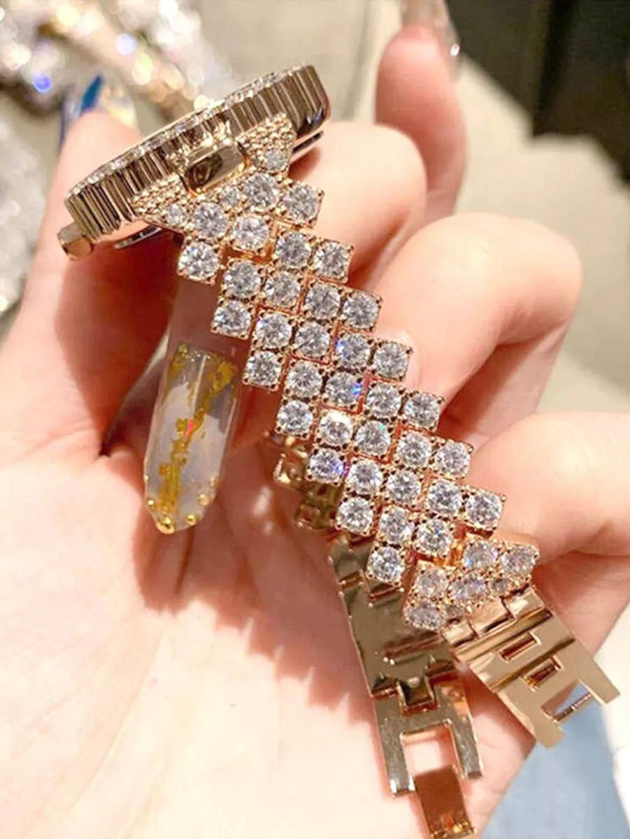 جديدنا مميز💋
♥️سيت اكسسوار♥️

بوكس 🎁 سيت ساعة نسائي
مرصع بالكرستال ✔️✔️
اللون ذهبي يحتوي على. 
ساعة *سوار *  طلاء ثابت 💯🔥

بوكس نسائي نازك ♥️
مع علبه خاصه ومميزة
مميزات البكج. 

✅ماكنة ياباني
✅طلاء ثابت
✅ضد الماء
✅ضد الخدش 

سعر البوكس 12 الف
🎀 يوجد خدمه توصيل لجميع محافظات العراق 5 الالف 
#منتجات #ملابس #متوفر #جديدة # اكسسوارات#  رجاليه نسائيه


**إذا كنت صاحب هذا الإعلان وتريد حذفه لأي سبب، رجاءا أرسل رسالة إلى الدعم الفني**