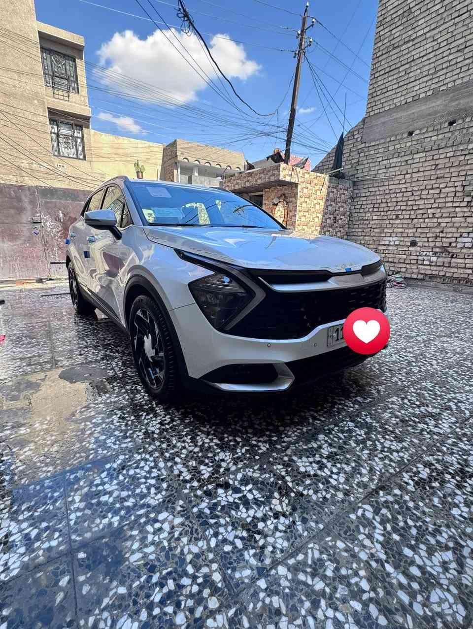 السلام عليكم للبيع كيا سبورتج موديل 2024
خليجية كافالة عامة شرط السونار بدون رصعة وشخط
السيارة وضع  شركة ستخدام شخصي 
ماشية 18
السيارة رلل قبل ن بغداد بسمي
مكينة حجم 2000دوش
مواصفات 
شاشة دجتل متصل 
كشنين كهرباء
بصمة ابواب وتشقيل 
كامرة دوارة
اريل افديشن
تحكم مقود جهتين
لد امامي خلفي 
مود درايف ويكو
قطعتين تبريد
شاحن واير ليس
حساس خلفي امامي
ويل كب 19
5 ويل كب
اشاير بل مري ومري شفط
سايد بريك بصمة 

السعر 222
العنوان بغداد مدينة الصدر شارع الاورفلي
***********
