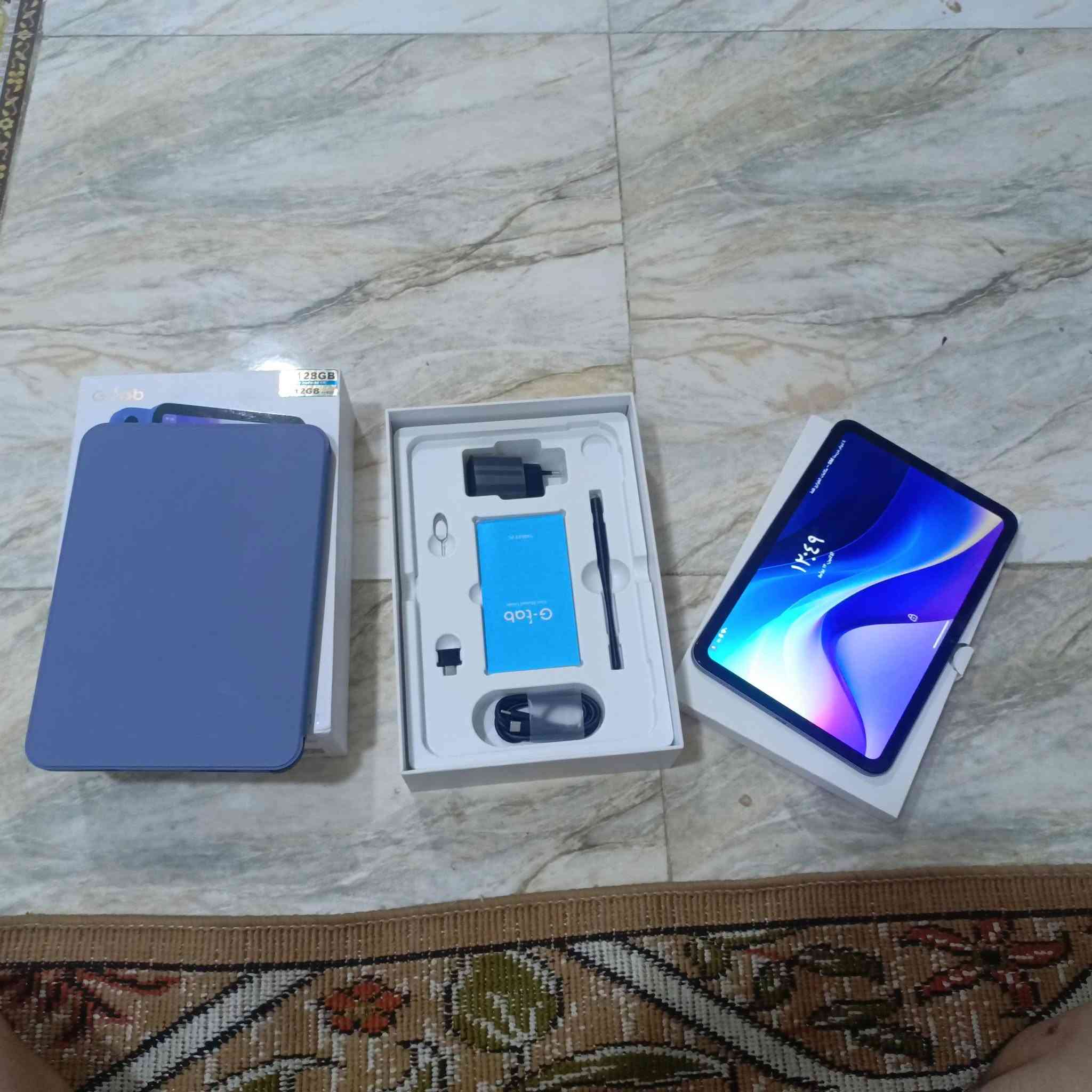 ايباد 11 جديد نظافه 100بل100 شرط فحص وين مكان كامل ملحقاته شاحنه اصليه ولقلم وحافظه مالته شراي يراسلني *********** سعر 200قفل
