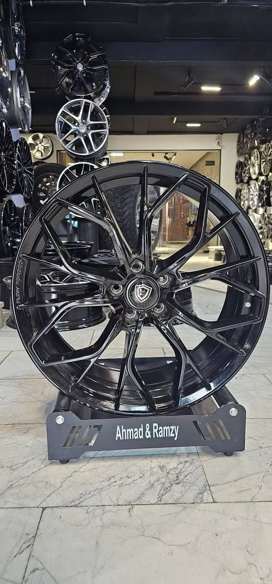 السلام عليكم 
ويل كب  حجم ٢٠ تو سايز 
اشكال مختلفه عن الاستندر 
جارجر و جالنجر 
احمد و رمزي شارع فلسطين 
احمد ورمزي مجمع المشن 
***********
***********
***********
