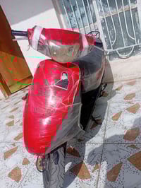 دراجه للبيع السعر 200 وبيها مجال دراجه مفتوحه شراي يتواصل رقم 07809770...