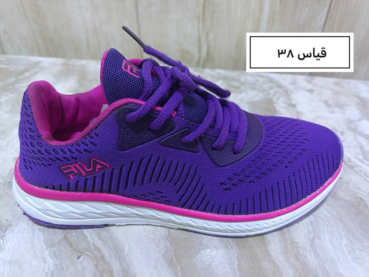 وصلتنة وجبة أحذية بالة ماركات شبابي ولادي وبناتي سعر القطعة ١٠
العنوان جسر ديالى شارع ٧٠ قرب إعدادية الصناعة
وهذا رقمي ***********
