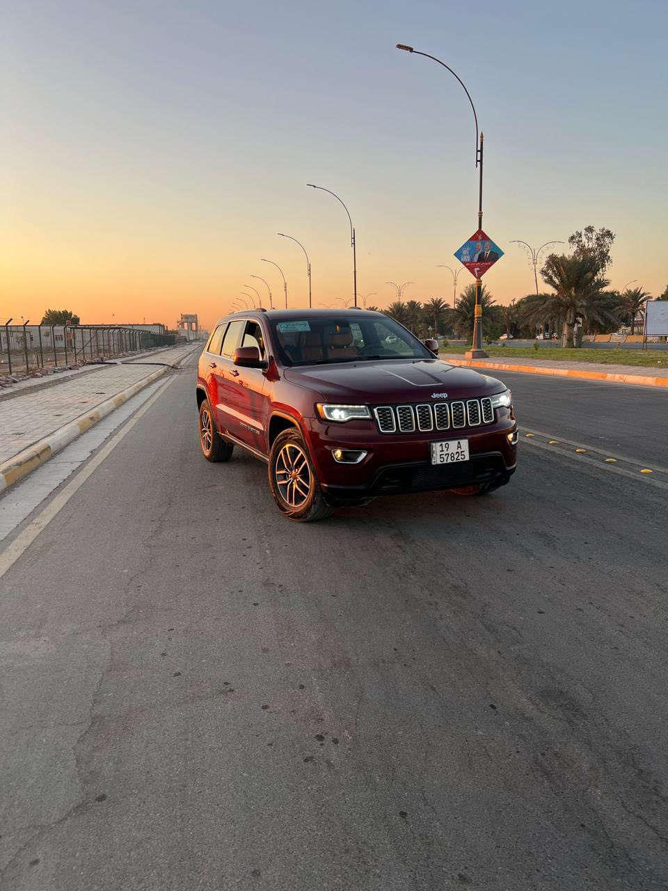 جيب 2019 فول بيهة 3 قطع صبغ رقم كربلاء ومكانها كربلاء 205 وبيها مجال ***********
