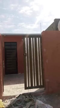 مشتمل اليجار 100 متر بيت كامل حي البساتين هاذه رقمي 07712612365