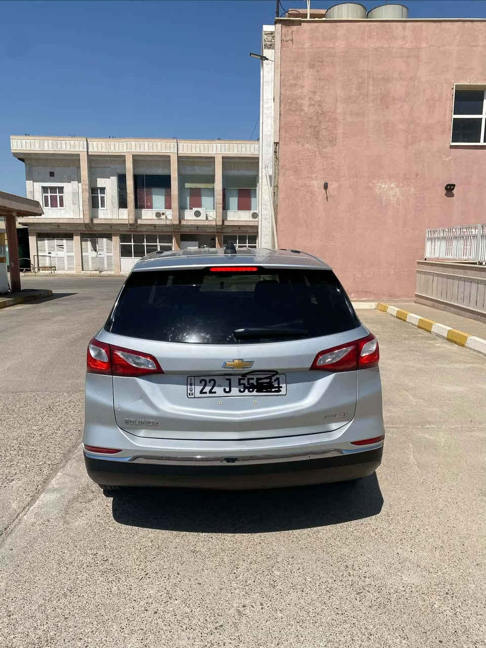 شوفرليت ايكونوس أمريكي 2018 مواصفات LT. AWD  فول مواصفات بدون سلايت بيه 3 قطعه صبغ جملخ بابين بدون داخل  سعر 116 مجال مكان سيارة عقره تلفون ***********  وتساب ***********  تحويل غرامه بشرط
