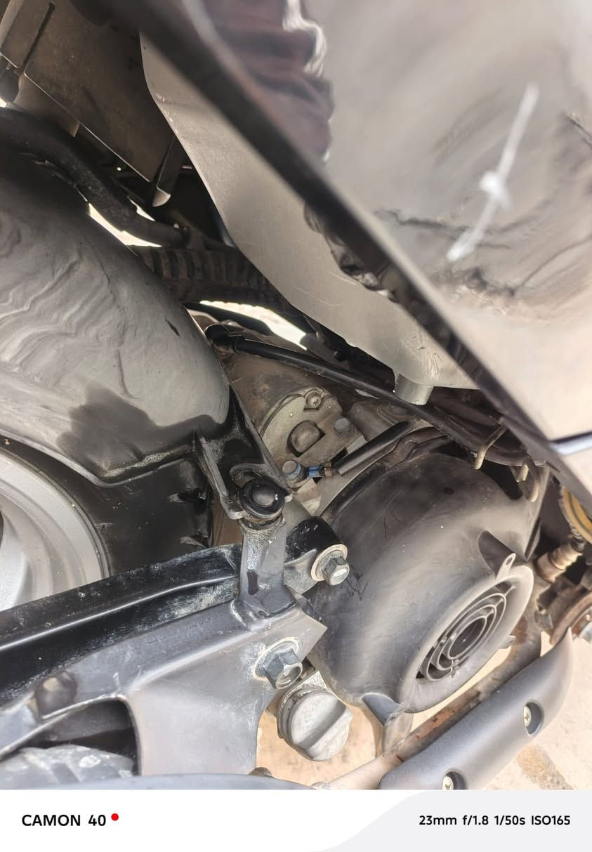 السلام عليكم
✅مكلف  بالنشر     ✅مكلف بالنشر ✅لتواصل مع صاحب الدراجة✅  ✅***********

اكزز  يوماها كفاله عامة ماصارله هواي نازله من الحاوية  ماشيه 13 الف 

المكان بغداد الزعفرانية  شارع المعهد

للاستفسار***********
