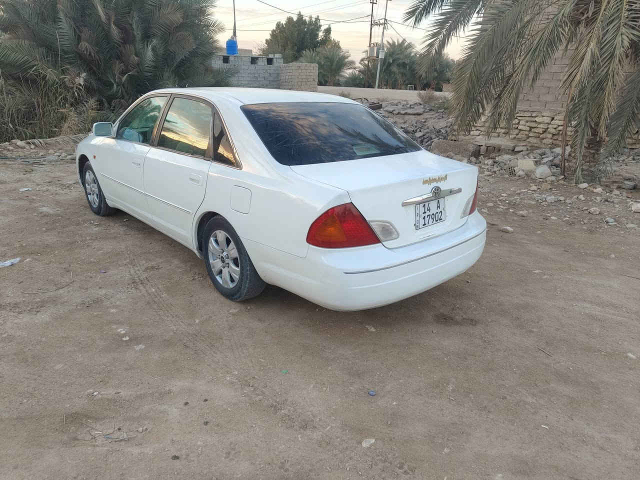 سلام عليكم افلون موديل 2006
سيارة مصبوغة 
ويرادلها شوي ترتيب 
رقم بصرة وسنويه 26 دولي 
المالك بالسماوة 
مكان السيارة السماوة 
السعر 75 وبيها مجال وترهم مراوس 
أي تفاصيل اتصل وتدلل 
***********
