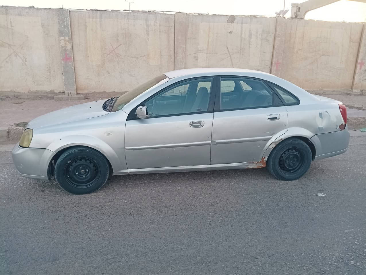 سلام عليكم 
اوبترا للبيع 2004
سياره رقم انكليزي تحويل ثاني يوم 
مكينه جديده بيها ضمان وكيرها 
مصبوغه احزام فقط بدون دواخل 
مكانها نجف
سياره حلوه ومال جناي 
سعرها 47 وبيها مجال مال جيه


**إذا كنت صاحب هذا الإعلان وتريد حذفه لأي سبب، رجاءا أرسل رسالة إلى الدعم الفني**