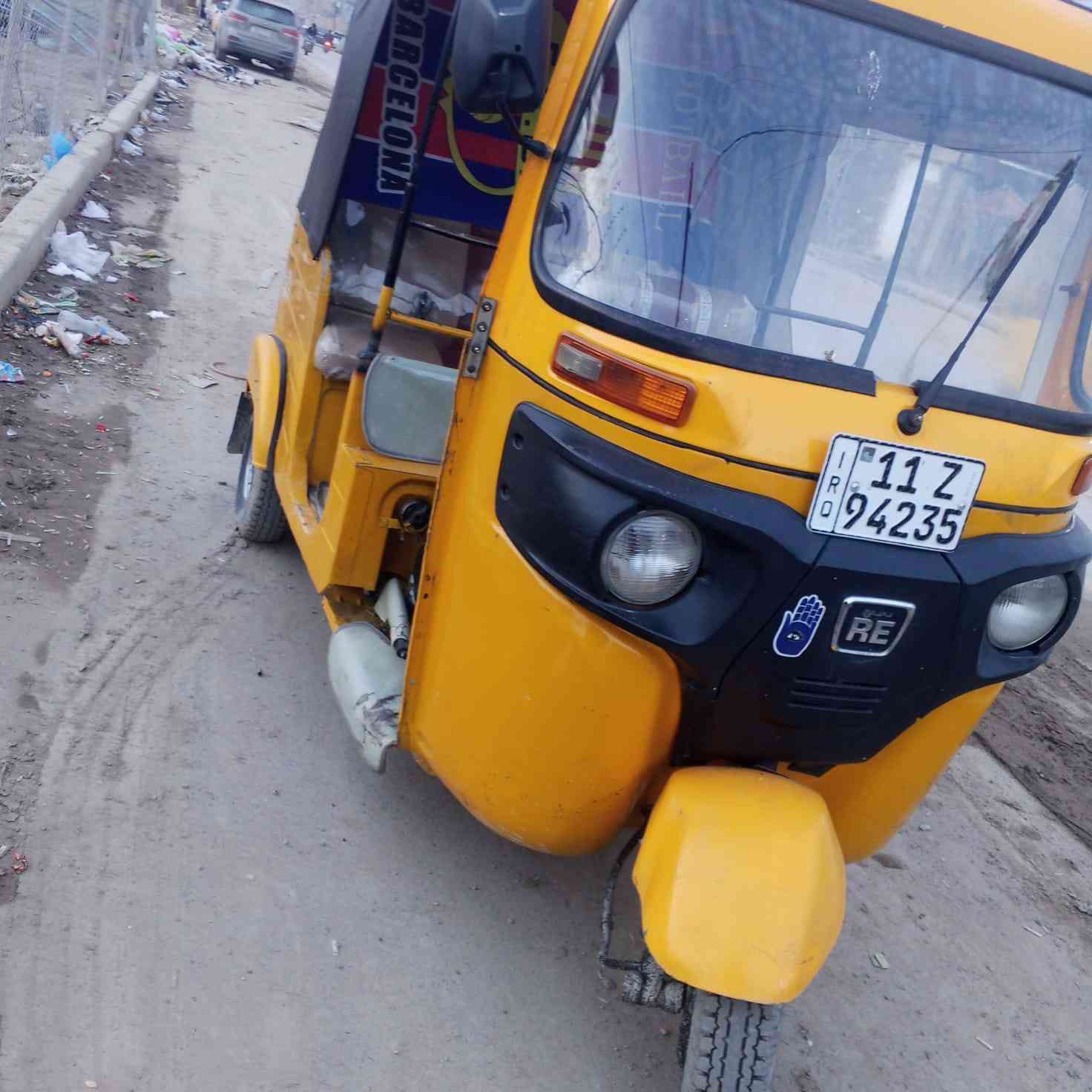 سلام عليكم شباب موديل ١٩ شهر ١٠ رقم وسنويه نكليزي تحويل ثاني يوم تكتك مكفولة من صبغ ومعجون بيه طخات شخوط بصيطه كهربائيات كلهة شغاله مكينه خرسه ناعمه تخبل فقط بوشه وبستم تخبل جاهزة كبل لشارع تراي زيرو مكاني بغداد سبع قصور سعرها ٥٦٥٠ بيه مجال قليل ***********
