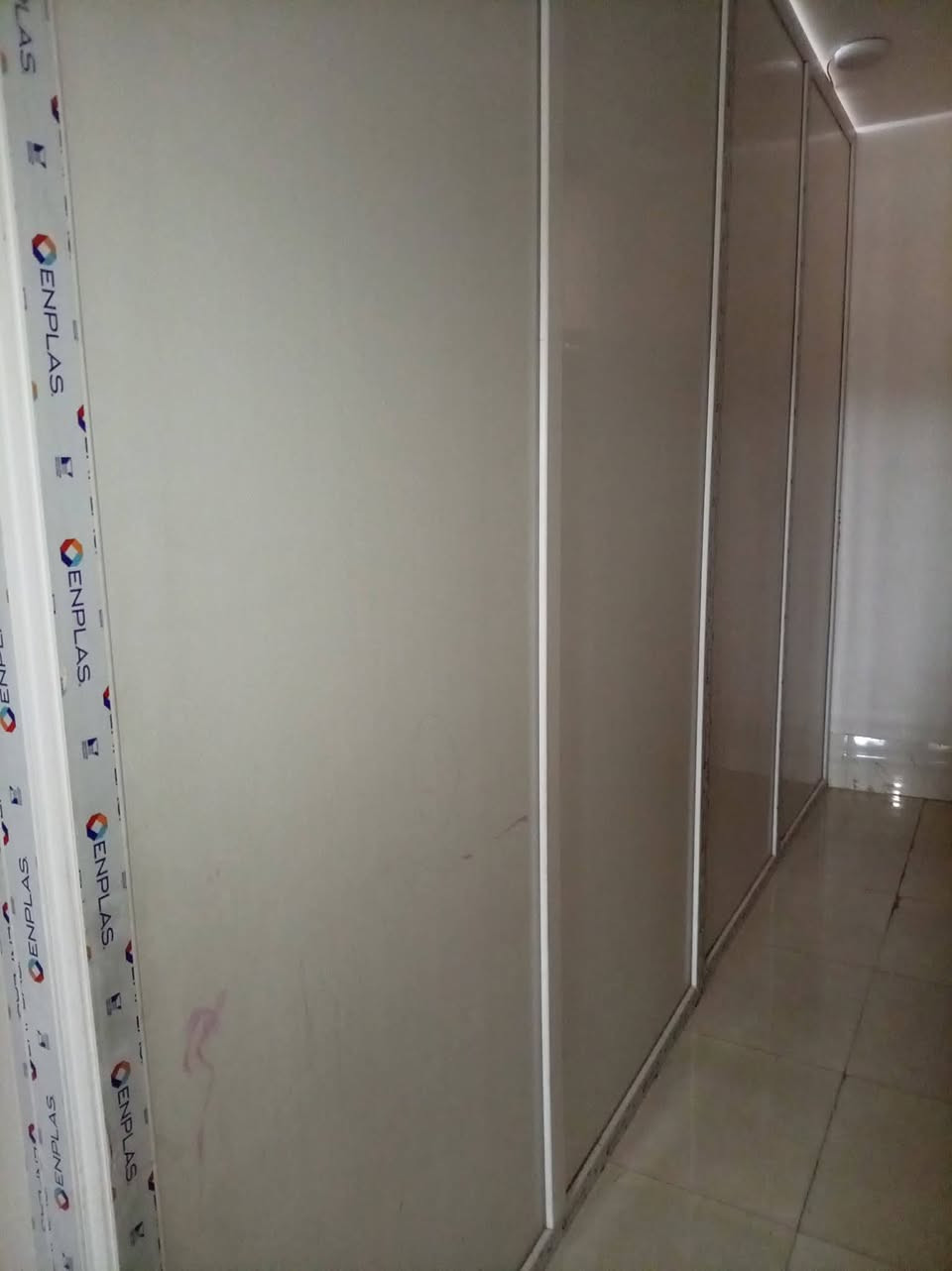 يارزاق قاطع للبيع  طوله ٧متر وارتفاعه ٣ متر ويا باب قياسه ١ متر عرض وارتفاعه ٢ متر مكانه حله الجزائر


**إذا كنت صاحب هذا الإعلان وتريد حذفه لأي سبب، رجاءا أرسل رسالة إلى الدعم الفني**