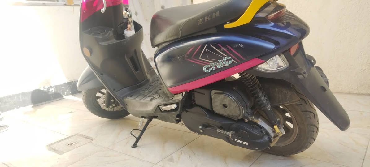 دراجه بوليس للبيع  كامل مواصفات نضيفه سرعه و شلعه ***********
