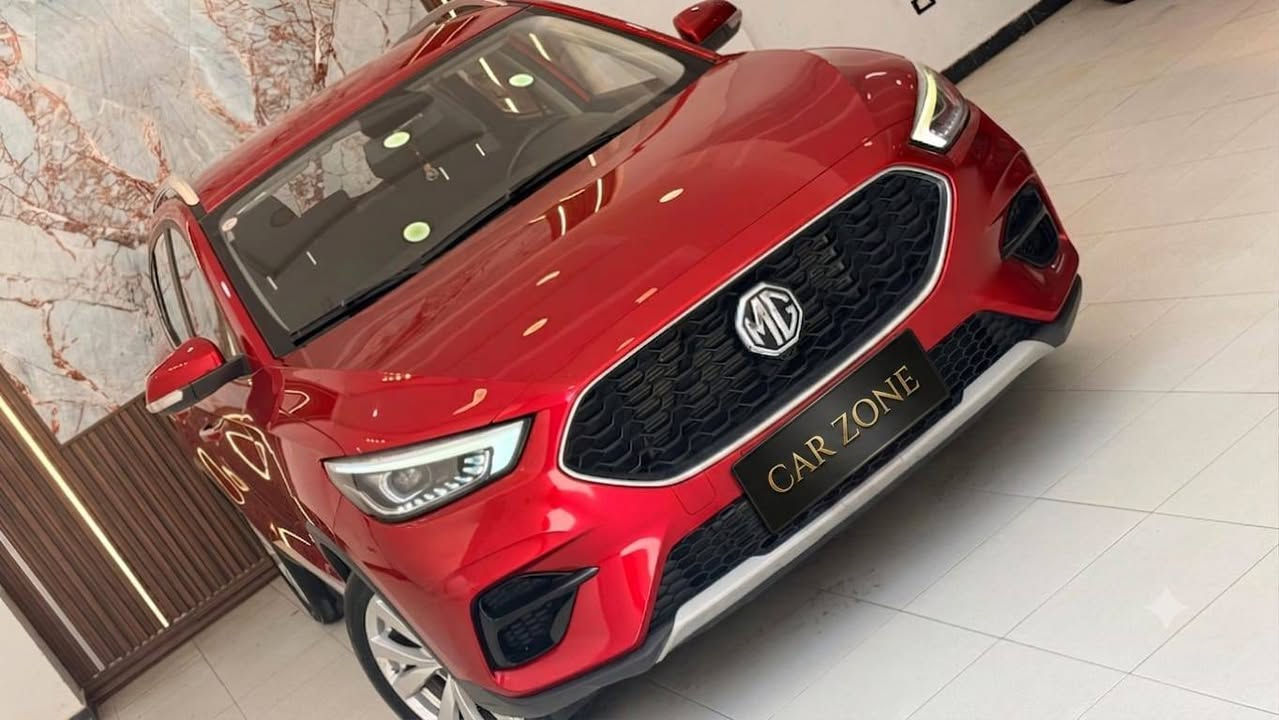 🚘 ام جي Zs  موديل ٢٠٢٣
🚘 MG ZS 2023 🔥🔥

🔹 الفئة الثانية  Comfort
🔹 لون احمر  ♥️
🔹 عداد  98  الف كم بس 🔥🔥
🔹 فبريكا بالكامل 🪬🪬🪬
🔹 صيانات منتظمة مراكز  🛠️
🔹 رخصة  سنتين 🎁
🔹 مرور الشرقيه 🇪🇬
——————————————
💎 الاوبشن و الكماليات
🔴٢ايراج
🔴بصمة داخليه 
🔴ABS-EBd
🔴مالتي فانكشن
🔴فرش جلد 
🔴ليد امامي وخلفي 
🔴شاشه 
🔴مثبت سرعة
🔴جنط  16 سبور 
🔴استبن ومفتاح اسبير لم يستخدم🛞
———————————————————————————-
📌مميزات إضافية:🔥

الصالون بحالة الفبريكا ورائحة الزيرو.تكييف ثلاجة، وعفشة ناعمة جداً ومستعدة لأي سفر.موفرة جداً في استهلاك البنزين مع أداء قوي وثبات ممتاز على السرعات العالية.العربية مش محتاجة مصروف جنيه واحد.. دور واطلع على الطريق فوراً!😉
———————————————————————————
📽️متاح فيديو للمصداقيه ✅

مواعيد العمل من الساعه 12 صباحا  الي 12 مساء ✅

📍المعاينه :  التجمع الخآمس // محور محمد نجيب //  جاردينيا هايتس3 🏠🏠

📞 للتواصل  :01055629718
☎️


**إذا كنت صاحب هذا الإعلان وتريد حذفه لأي سبب، رجاءا أرسل رسالة إلى الدعم الفني**