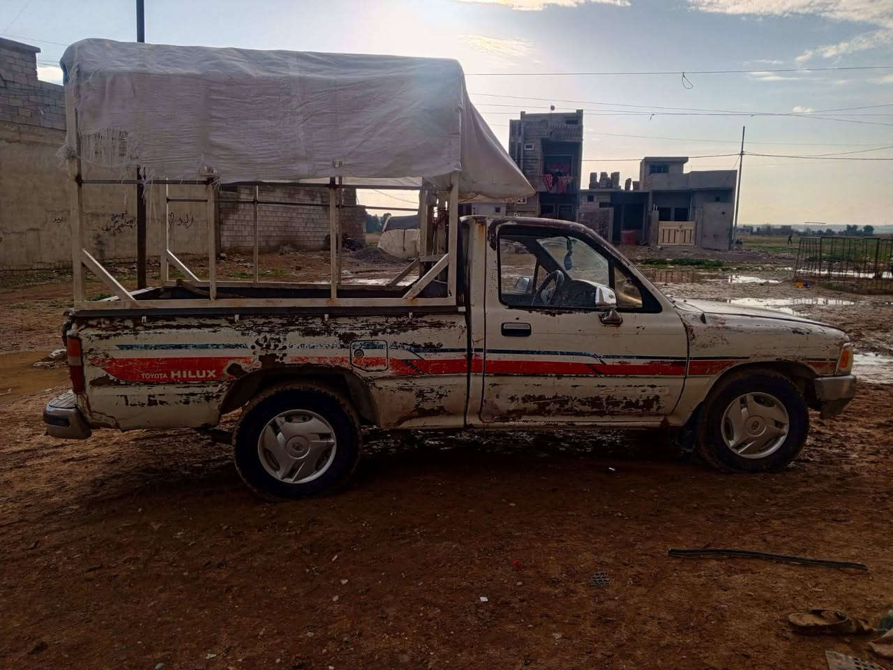 سلام عليكم للبيع بيكم 90 وضع شركة معمر جديد كير مكينه أكسل شاصي كلو شرط رقم جديد نينوى دولي سنويه لل 29 شرط اتحويل بسمي سيارة وضع شركه مكاني الموصل اليسر اسعر 47اوبيها مجال لطيبن ***********
