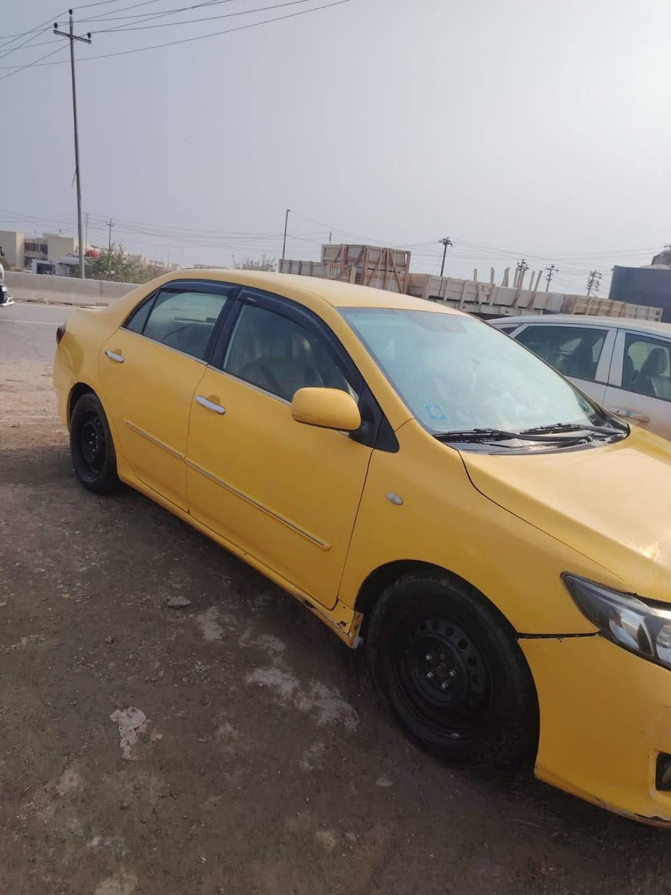 السلام عليكم 
كورلا تكسي 2010 للبيع 
رقم بغداد الماني 
مكينة و كير و ضفيرة جدد 
تخم تاير جديد 
سيارة خير من الله مال جر و عر 
سيارة موجودة بالديوانيه
للتفاصيل اكثر الاتصال 
على الرقم  
***********
متواجد عل خاص أيضاً
