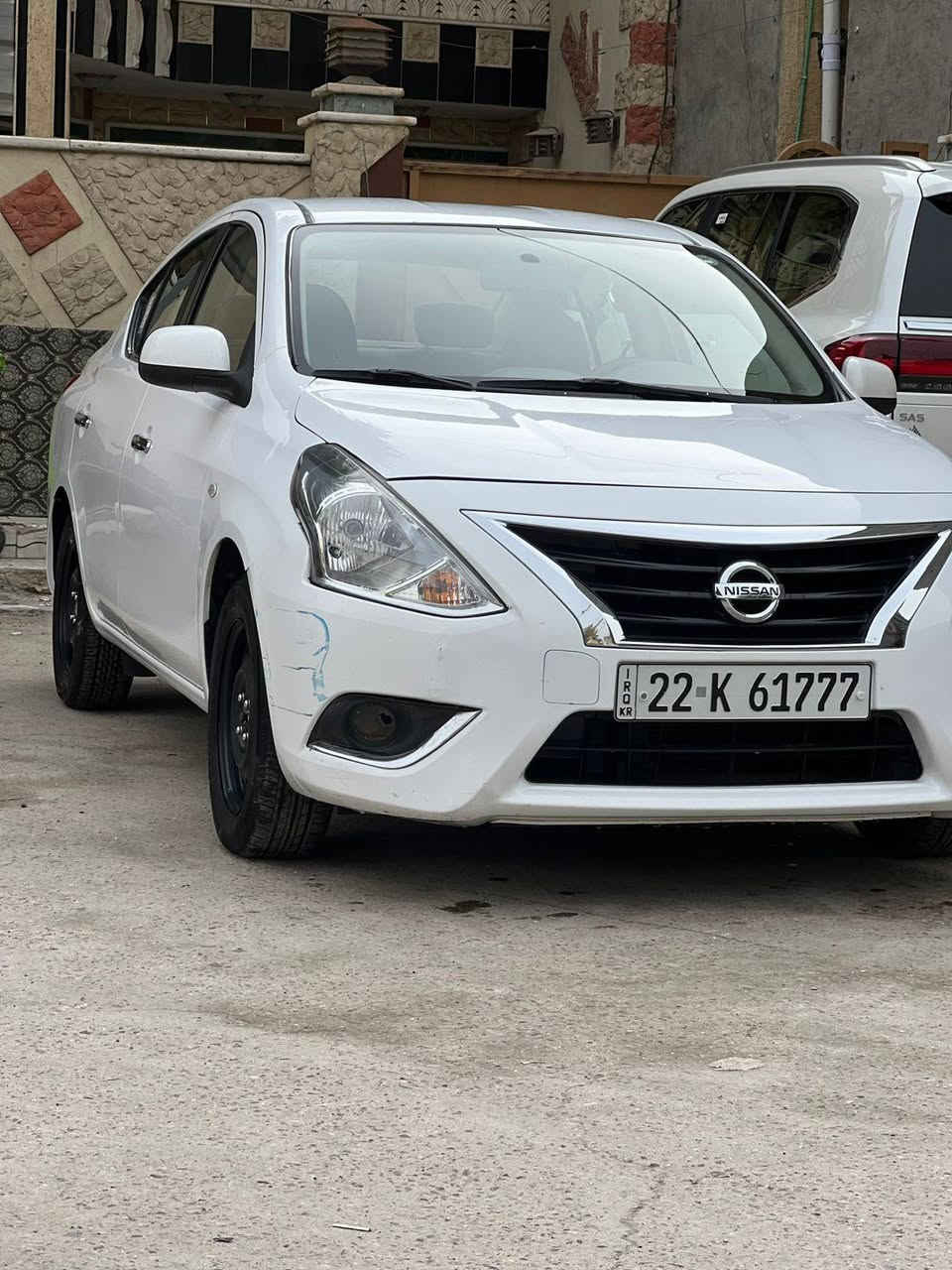 السلام عليكم اخوان  ....
نيسان سني هندي موديل 2021 السيارة جاهزة من كل شيء السعر 110 بيها مجال قليل مكان السيارة ديالى بعقوبه رقم السيارة اربيل الانكليزي بأسمي هزة جديده كله جديد السيارة بدون صبغ بدون تبديل ....
 اني مبدل دهن الكير  من وصل مشيها 100 وهسه ماشيه 105 
دهن المحرك جديد 
رقم ***********
***********
