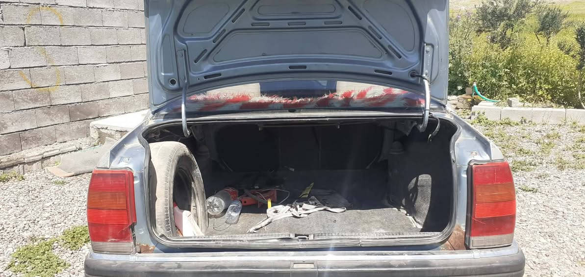 اوبل اوميكا موديل ٩١ صندوق حجم ٢٠ اوتوماتيك محرك بيه صرف سنويه جديد لي ٢٠٢٩ كابون بنزين سيمكرت ......  عنوان موصل برطلة  سعر السياره ٢٥ وبيه مجال رقم صاحب السياره 
***********
***********
