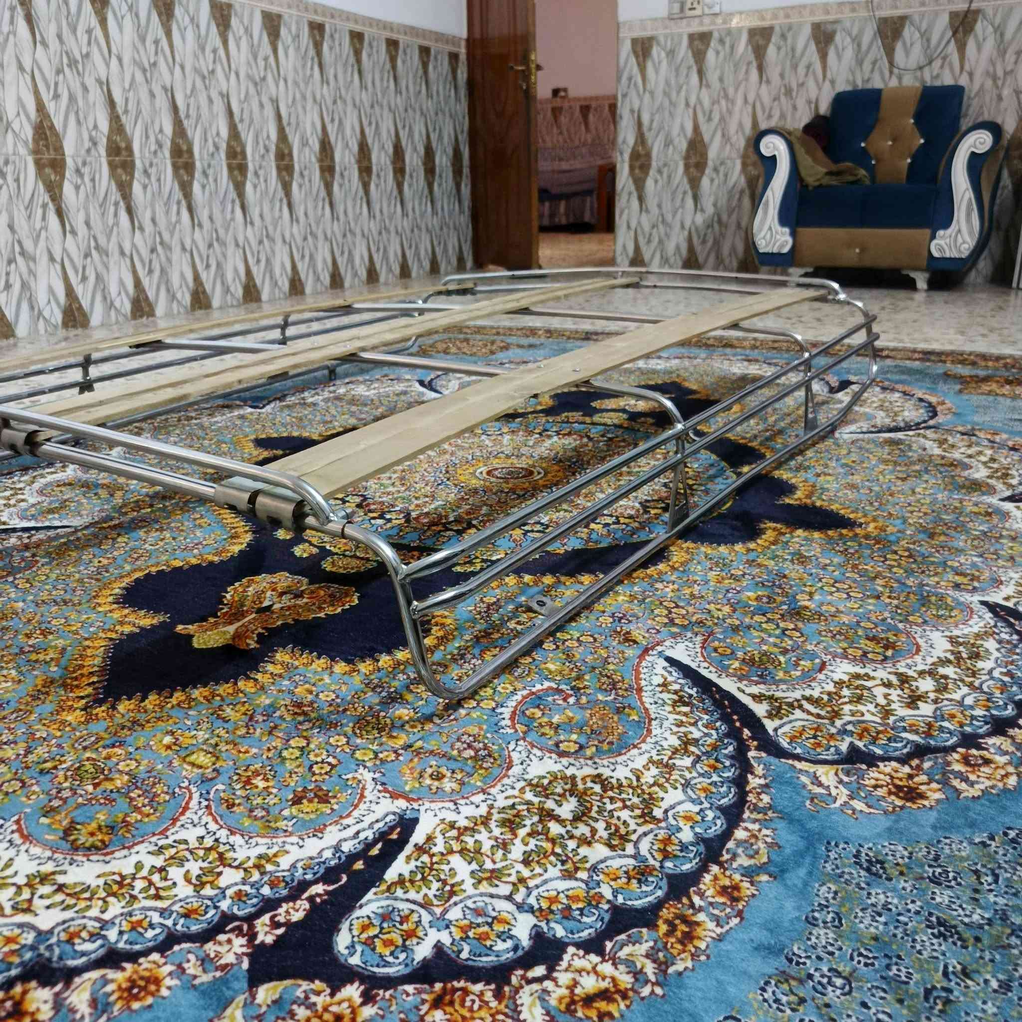 سلام عليكم سيبايه البيع نضافه ١٠٠_١٠٠قطرت زنجار مابيهه السعر ميه وخمسة وعشرين وبيهه مجال عنوان مدينه الصدر ***********
