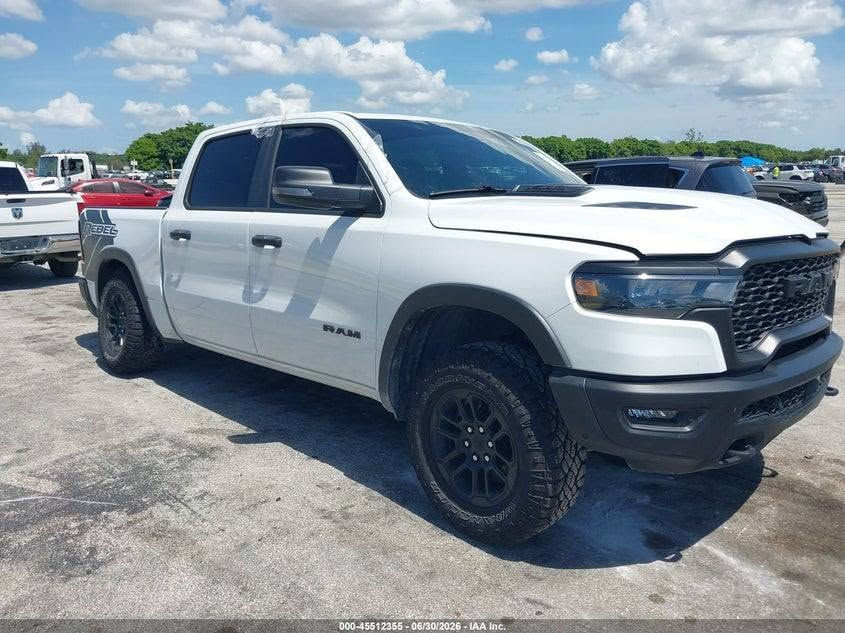 نوع السيارة: دوج رام  RAM 1500 REBEL 4X4 
🔍الفئة:؛  REBEL 4X4 5'7 BOX 
لون السيارة:  ابيض
عداد المايلات /   12 الف ماشية
موديل السيارة2️⃣0️⃣2️⃣6️⃣ 
❌الحادث او الضرر : موضح في الصور
💰السعر :  حسب المزاد باقي للمزاد  12 ساعة
------------------------------------
---------------------------------------
بامكانك ادخالها  بكتاب الشهداء او حرة الى العقبة او ادخالها الى اربيل  على الراغبين بالشراء
لدينا تقرير -_Carfax _ مجاني لفحص السيارة من المزادات الامريكية والكندية قبل الشراء

نتكفل بل سيارة لحين وصولها الى الزبائن اي استفسار مراجعة المكتب
لدينة معقب لتخليص السيارت  (حرة او ذوي شهداء)

{تم افتتاح الفرع الثاني لمكتب النمرود  لمزاد السيارات الوارد امريكي والوارد كندي}

العنوان /الفرع الاول الموصل ناحية النمرود السلامية مكتب النمرود
الفرع الثاني جنوب الموصل ناحية القيارة مكتب النمرود 2

خدمتنا تشمل:  
🚗 شراء السيارات المطلوبة حسب طلبك 
📝 تقارير كارفاكس شامله عن حالة السيارات قبل الشراء
🚛 ترتيب شحن السيارة من امريكا ألى اي مكان بأمان وسرعه 
📱نظام تتبع خاص بك لمتابعة عملية النقل من المزاد لحين الوصول 
🛳ارخص اسعار الشحن

- خدمة التخليص الجمركي
- لدينا خدمة تحويل الضمانات ماستر كارد وزين كاش
١-  ماستر كارد 7110415465
٢- زين كاش ***********

للاستفسار عن شراء السيارات اتصل الى الارقام التالية 
محمود العايد
اسيا/***********  (واتساب) 
آسيا اتصال / ***********
كورك اتصال / ***********
#النمرود_للمزاد_السيارات_الوارد_امريكي
# النمرود للمزاد الامريكي
