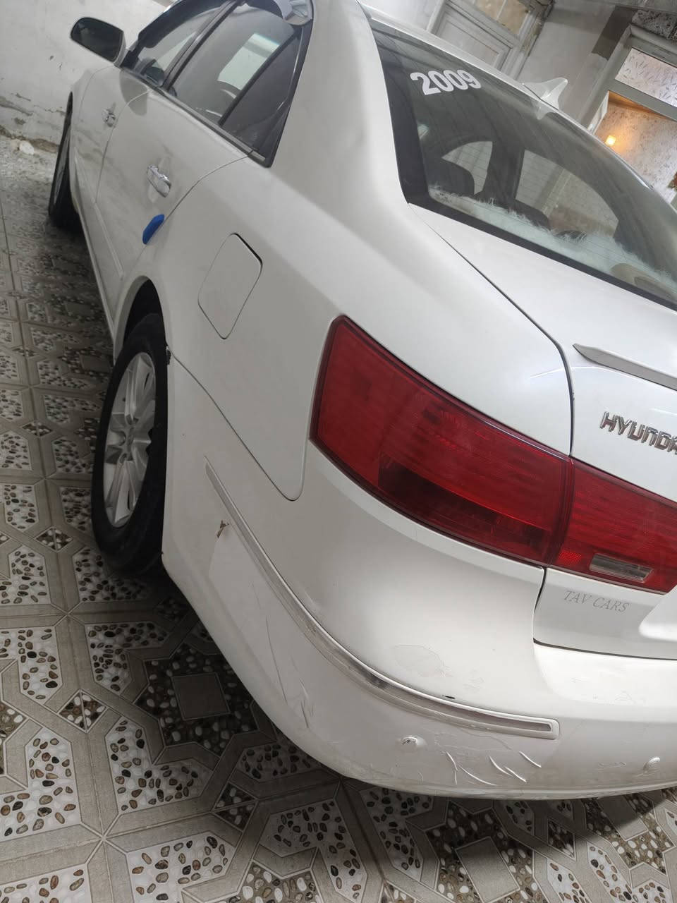 السلام عليكم سوناتا 2009 رقم بطانيه شرطه تحويل رقم دهوك سياره بها اربع قطع صبغ بدون ضرر بس كلير يعني اي ضربه  ما ابي السعر 119 وبمجال العنوان موصل رقم التليفون ***********
