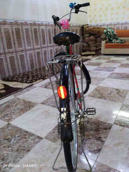 سلام عليكم للبيع بايسكل حجم 26 بايسكل نضيف السعر 65 وبي مجال مكان كركوك لاستفسار *********** مكلف بنشر
