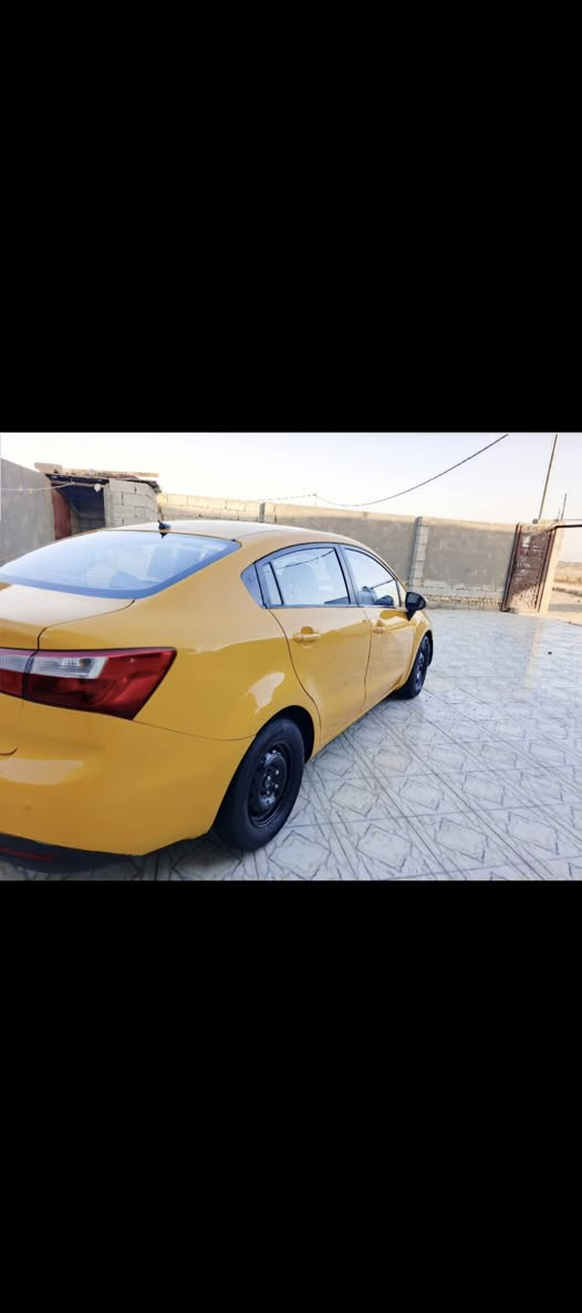 كيه ريو موديل 2013 رقم بغداد  مصفره هيئه وغرامات حره تحويل ثاني يوم سنويه مجدده 28 مشروع وطني وارد خليجي مكفوله من الضربه والتبديل  كفاله عامه مكينه 1600 مكينه وكير وحداديه وتبريد وتخم تايرات كله مكفول سياره جاهزه مال جناي بمعنه الكلمه مكان سياره ناصريه سعر 77 بيه مجال قليل رقم الهاتف *********** أنه مكلف بل نشر خابر راعيه بيك خير وتدلل
