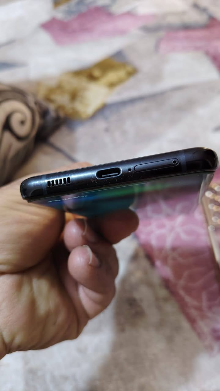 S21الترا ذاكرة ٢٥٦العشوائية ١٢ دبل خط مكفول من العطل والفتح السعر ٤٥٠ مكاني بغداد


**إذا كنت صاحب هذا الإعلان وتريد حذفه لأي سبب، رجاءا أرسل رسالة إلى الدعم الفني**