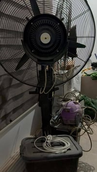 مروحه عموديه جديده استخدام شهر.نوعية بخاخ ماء عدد اثنين  مخليهم بالمخز...