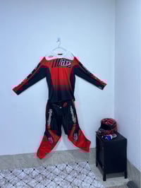 قفازات جديدة • خوذة • مقاس XL