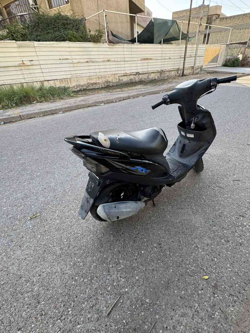 السلام عليكم للبيع ماكس عدلة مكفولة كفالة عامة جيب فيتر وافحص مكينة ما مفتوحة وكفر بلادي شرط شلعة  ومعدل مصار هواي من نازلة رمبة السعر 750  وبيهة مجال العنوان بغداد البلديات الرقم ***********
