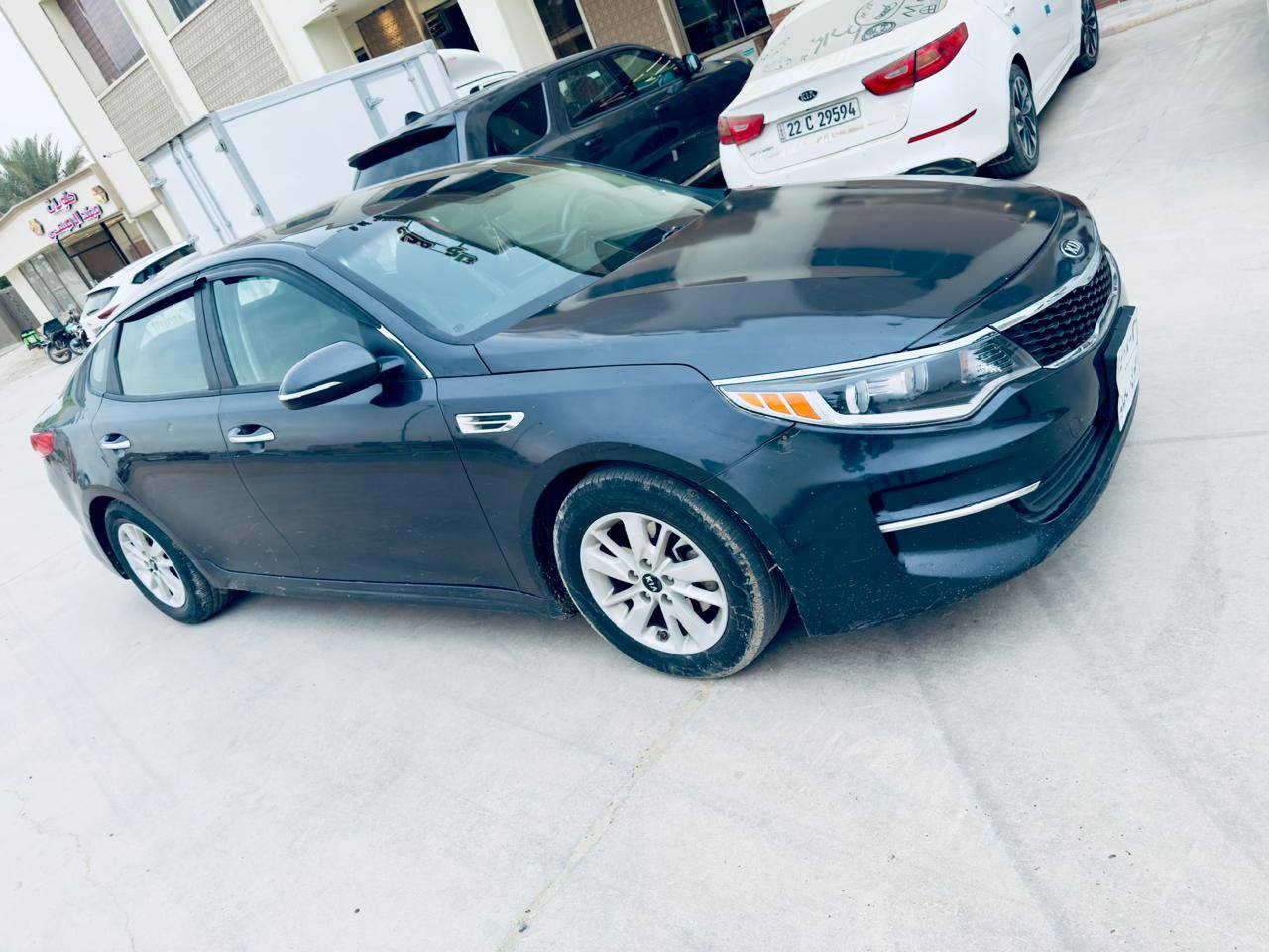 السلام عليكم كيا اوبتيما للبيع موديل 2017 السياره جاهزه من كلشي مكينه كير حدادي تخم تاير كله جديد رقم سليمانيه تحويل وكاله حاضر المكان الحله السعر 122 بيه مجال ضرر جاملغ وبنيد فقط رقم الهاتف ***********
